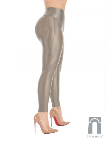 ishtar and brute taupe 4